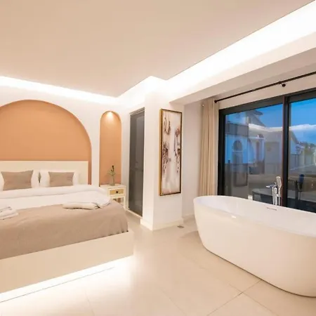 Luxury And Special Design In Hisaroenue Center -villa Bling Premium Fethiye