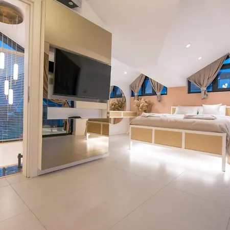 Villa Luxury And Special Design In Hisaroenue Center -villa Bling Premium Fethiye
