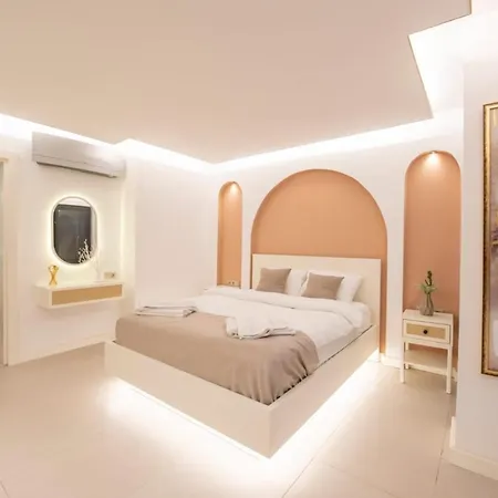 Luxury And Special Design In Hisaroenue Center -villa Bling Premium Villa *